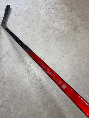 87 Flex P92 Senior Bauer Vapor Hyperlite2 Right Hand Hockey Stick (New) Pro Stock