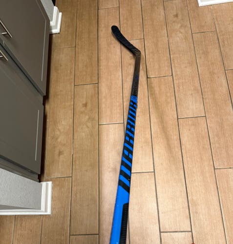 Intermediate Warrior Covert QR5 Pro Left Hand Hockey Stick Toe Pattern 75 Flex Pro Stock (Used)