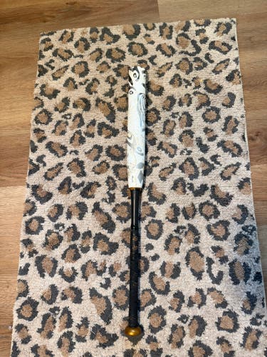 2023 DeMarini Whisper Composite Bat (-10) 21 oz 31" (Used)