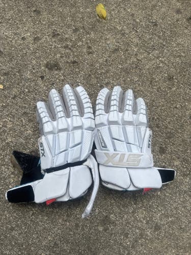 STX Surgeon RZR Lacrosse Gloves (Used)