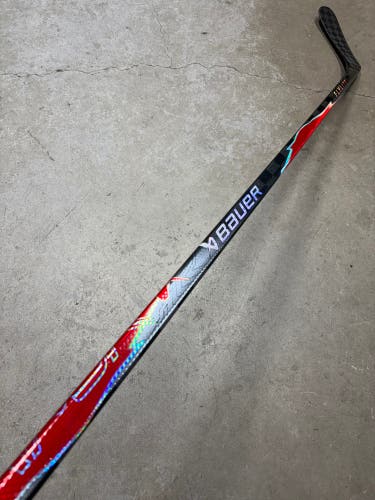 77 Flex P92 Senior Bauer Flylite Left Hand Hockey Stick Pro Stock (New)