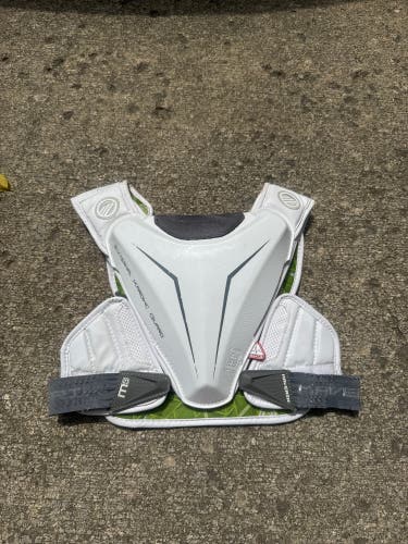 Medium Adult Maverik MAX EKG Shoulder Pads (Used)