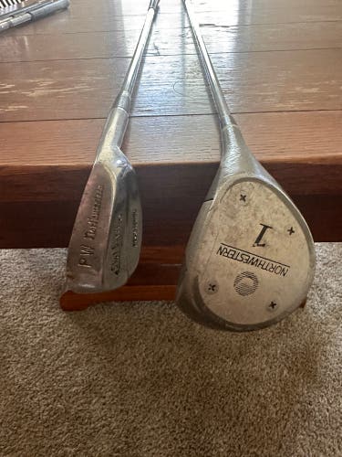 Men's Northwestern Right Handed Iron Set (Used)