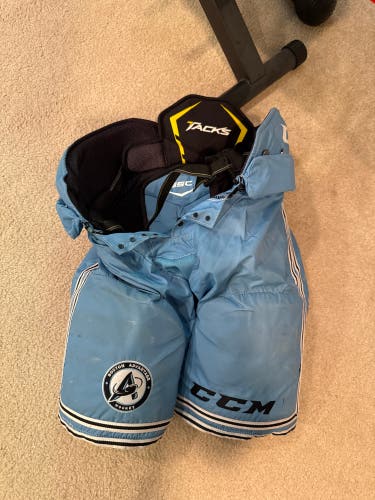 Men's Senior Medium CCM Tacks 65c Hockey Pants (Used)