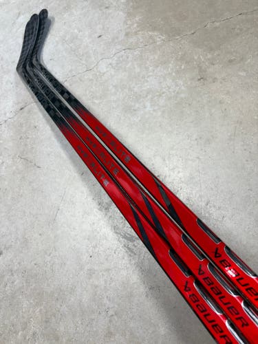 3 PACK 77 Flex P92 Senior Bauer Vapor Hyperlite2 Right Hand Hockey Stick (New) Pro Stock