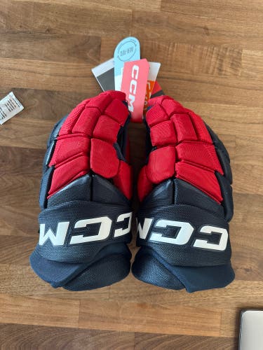CCM JetSpeed FT8 Pro Gloves 14" (New)