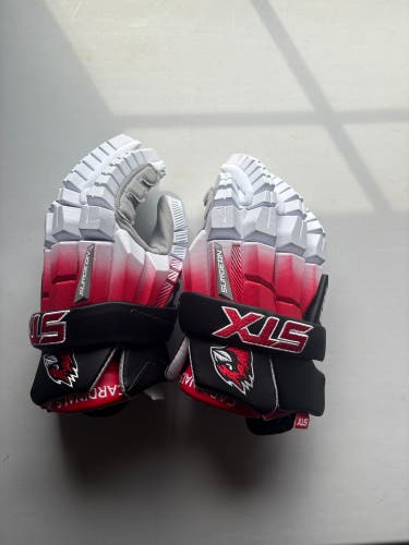 STX Surgeon RZR2 Lacrosse Gloves (New)