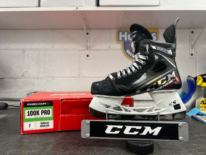 CCM 100K Hockey Skates Regular Width 7 (New)
