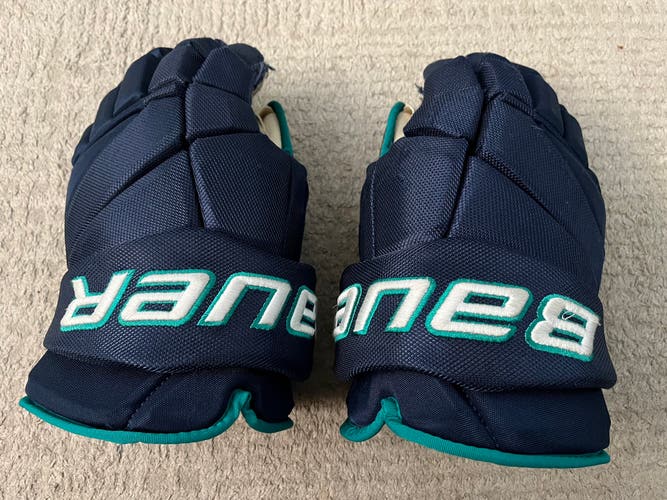 Bauer Vapor Team Pro Gloves 15" Pro Stock (Used)
