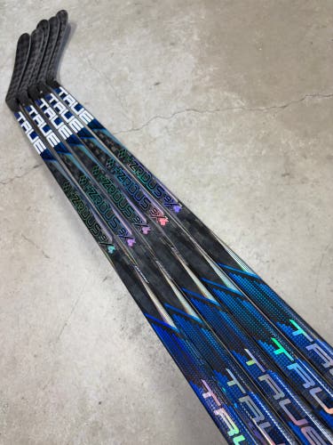 5 PACK P92 85 Flex Senior True Hzrdus 9x4 Right Hand Hockey Stick Pro Stock (New)