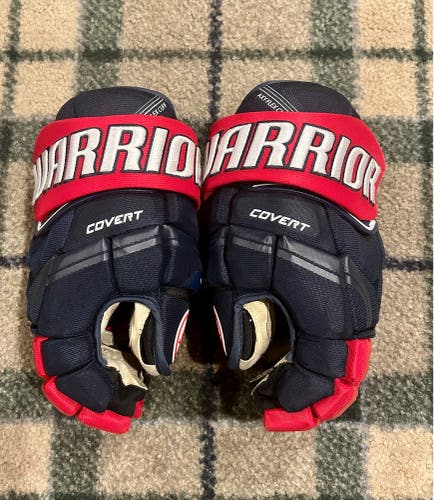 Warrior Covert QRE Pro hockey Gloves 13" custom navy & red