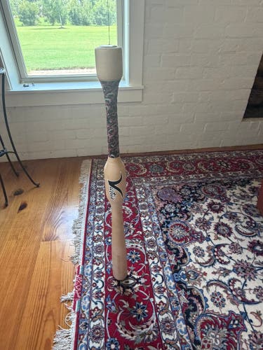 2025 Victus Training Bat (-3) 30 oz 32" (Used)