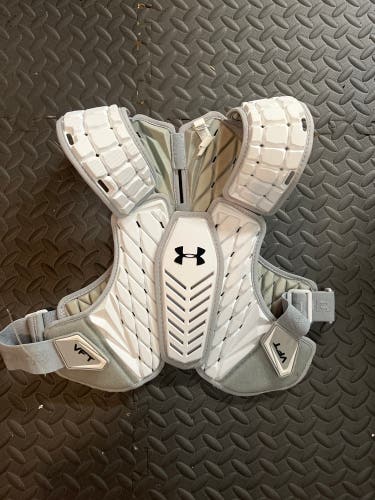 Large Adult Under Armour VFT Shoulder Pads (Used)