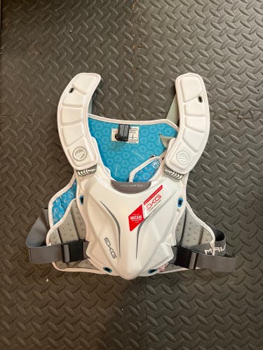 Large Adult Maverik MAX EKG Shoulder Pads (New)