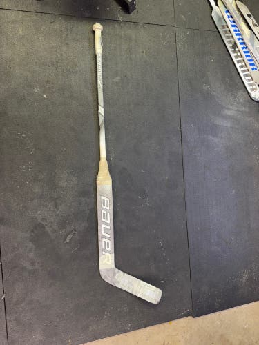 Senior Bauer Supreme 2S Pro Regular Goalie Stick 25" Paddle (Used)
