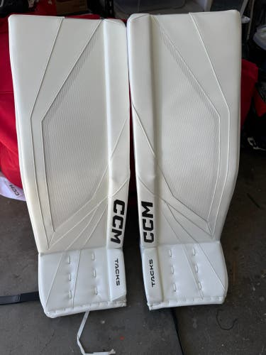 34+1" Tacks CCM Goalie Leg Pads (New)