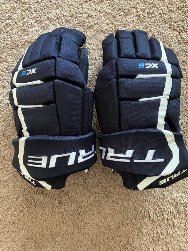True XC5 Gloves 14" (Used)