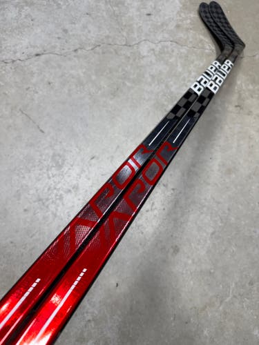 2 PACK 87 Flex P28 Senior Bauer Vapor Hyperlite Left Hand Hockey Stick (New) Pro Stock