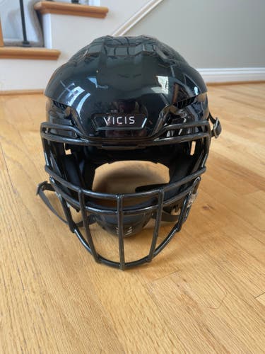 Black Adult Extra Large Vicis ZERO2 Helmet (Used)