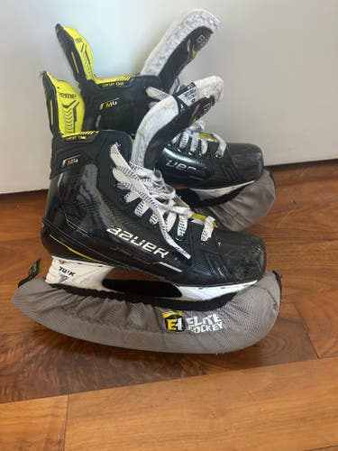 Black/Yellow 2024 Bauer Supreme M4 Hockey Skates Regular Width 6