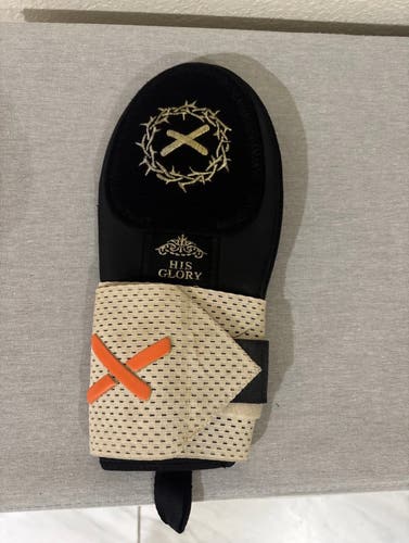 Black Senior Sliding Mitt (Used)