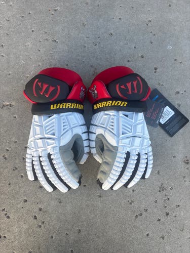 New Rockyview Knights Warrior Evo V Lacrosse Gloves + Hat