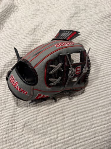 Wilson A2000 SuperSkin 1975 Spin Control 11.75" Baseball Glove: WBW1001541175