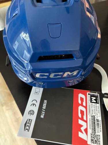Medium CCM Tacks 920 Helmet (New)
