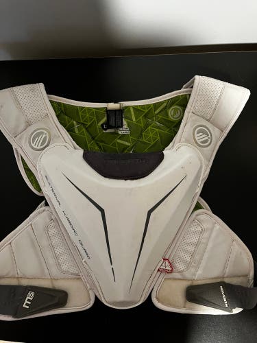 Large Adult Maverik M5 Shoulder/Chest Pad (Used)