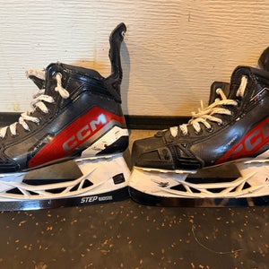 CCM JetSpeed FT680 Hockey Skates Regular Width Size 5.5 (Used)
