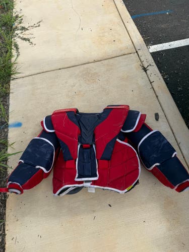 Large 2025 Bauer Shadow Goalie Chest Protector Pro Stock (Used)