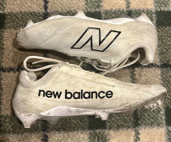 White Men's Size M 11.0 (W 12.0) Adult New Balance Burn X2 Low Low Top Molded lacrosse  Cleats (Used