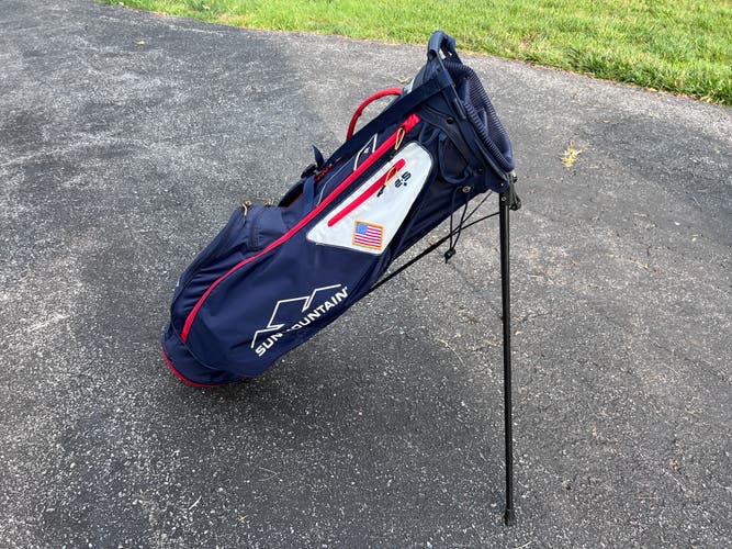 Sun Mountain 2.5+ 4-way Stand Bag (Used)