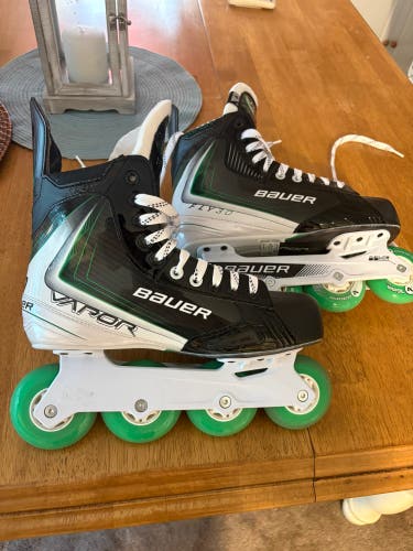 Bauer Vapor Fly 30 Inline Skates Regular Width Size 9 (Used)