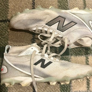 White Men's Size M 12.0 New Balance Freeze Mid Top Molded lacrosse Cleats NEW BALANCE FREEZELX 5 MID