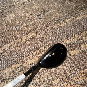 Men's TaylorMade Stealth 2 Right Handed Hybrid 3H (Used)