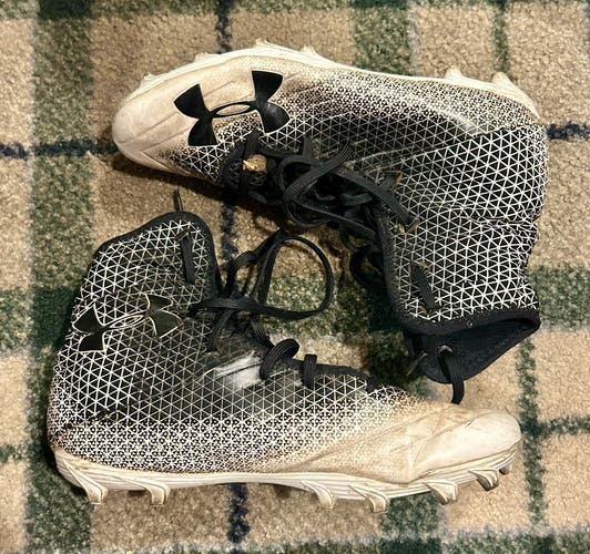 White Men's Size M 9.0 (W 10.0) Adult Under Armour Highlight lacrosse High Top cleats (Used)