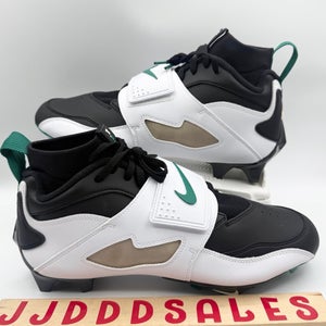 Nike Diamond Turf 93 TD Football Cleats 'Emerald' Eagles HF5298-102 Men’s Sz 9.5
New Without Box
