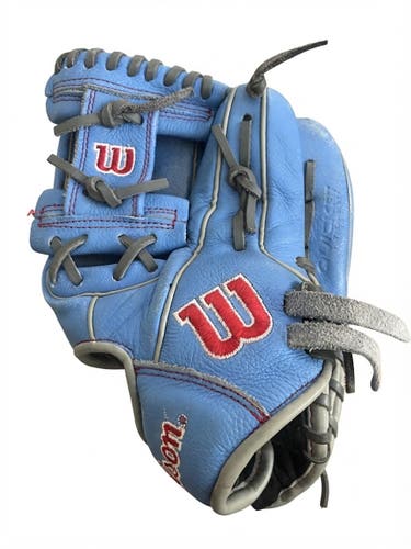 2025 Wilson A500 RH Infield Baseball Glove 11" (Used)