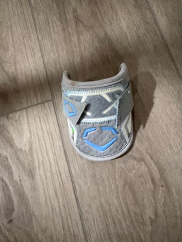 Gray Junior EvoShield Elbow Guard Elbow Protection (New)
