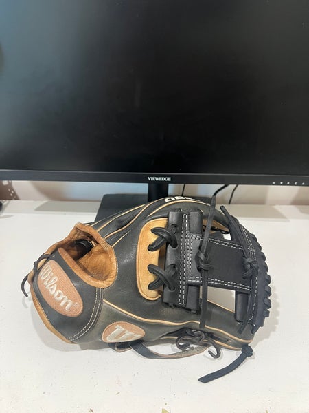 Wilson A2000 1786 RH Infield Baseball Glove 11.5" (Used)