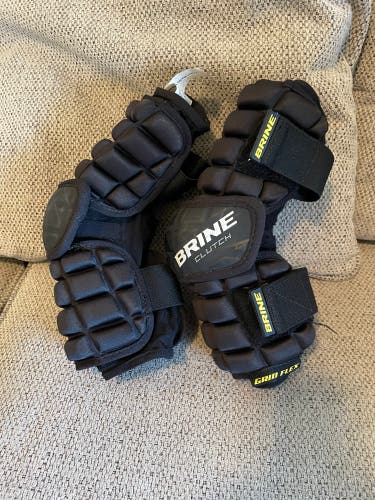 Brine Clutch Arm Pads- Adult Small (Used)