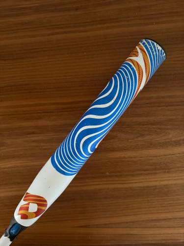 DeMarini CF Zen 30/19(-11) Fastpitch Softball Bat