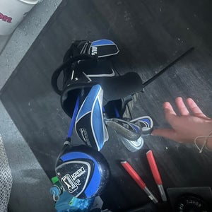 Kids PGA set driver seven iron six pitching/sand, wedge and putter