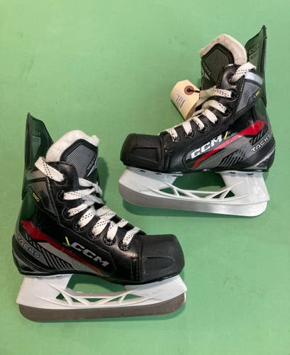Used Youth CCM AS-580 Hockey Skates Size 10.5 | GREAT CONDITION