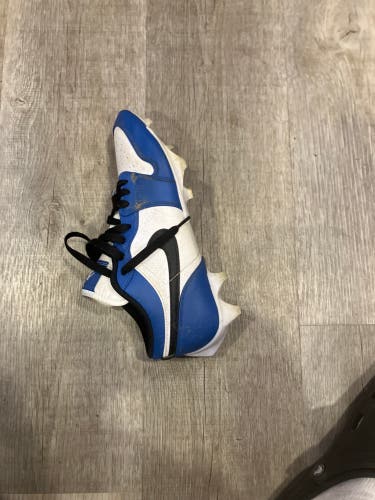 Unisex Size M 7.5 (W 8.5) Jordan Low Top (Used)