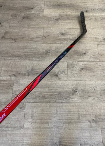 Senior Bauer Vapor Flylite Left Hand Hockey Stick Toe Pattern 70 Flex Pro Stock (Used)