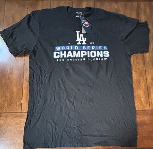 Los Angeles Dodgers 2025 World Series Champions Fanatics T-Shirt Adult Large NWT