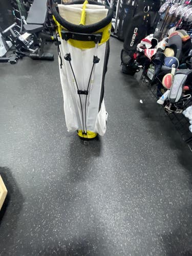 Used Maxfli STAND BAG Mens Stand Bag White 11337-S000491067