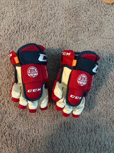 CCM Tacks 4 Roll Pro 2 Gloves 13" Pro Stock (New)